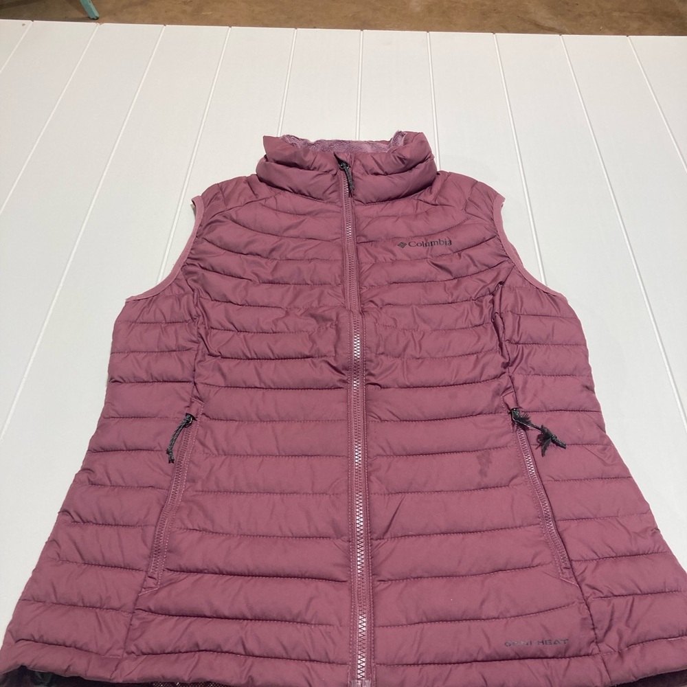 Columbia Women's Mauve Quilted Vest